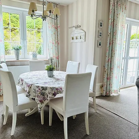 Lawendowy Zakatek بيت للعطل كوبالينو